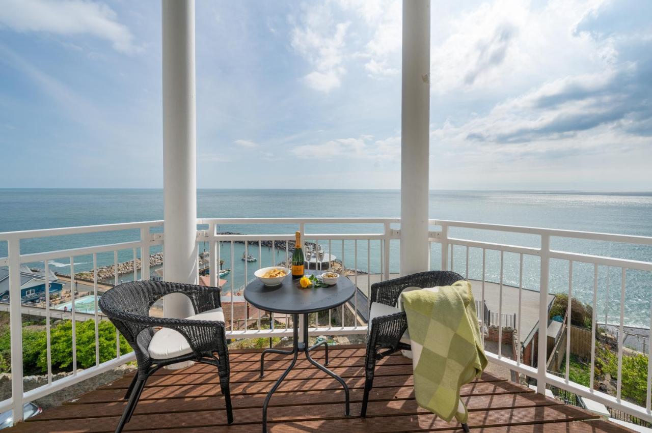 Stunning Sea Views Ventnor Apartment Exterior photo